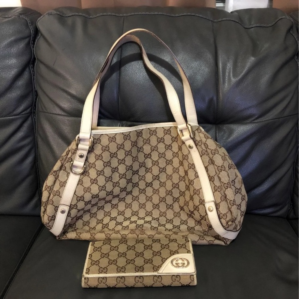 Handbag/shoulder bag with wallet